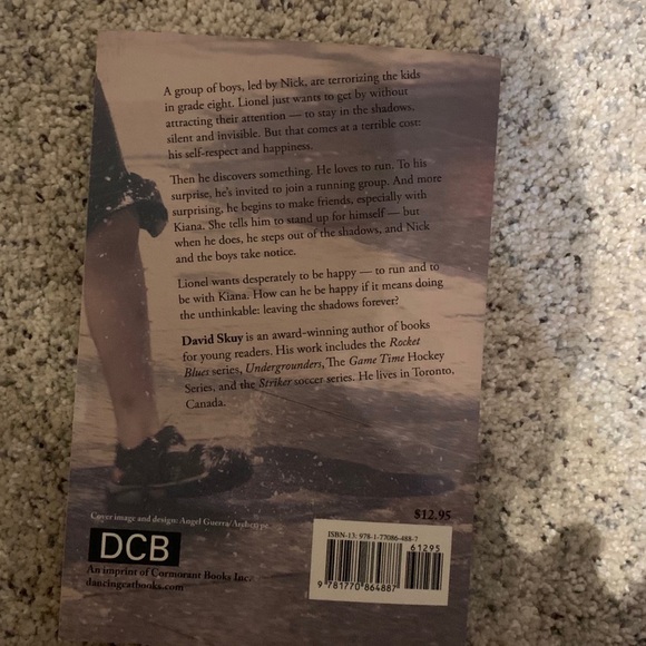 Teen novel bundle - Picture 4 of 6